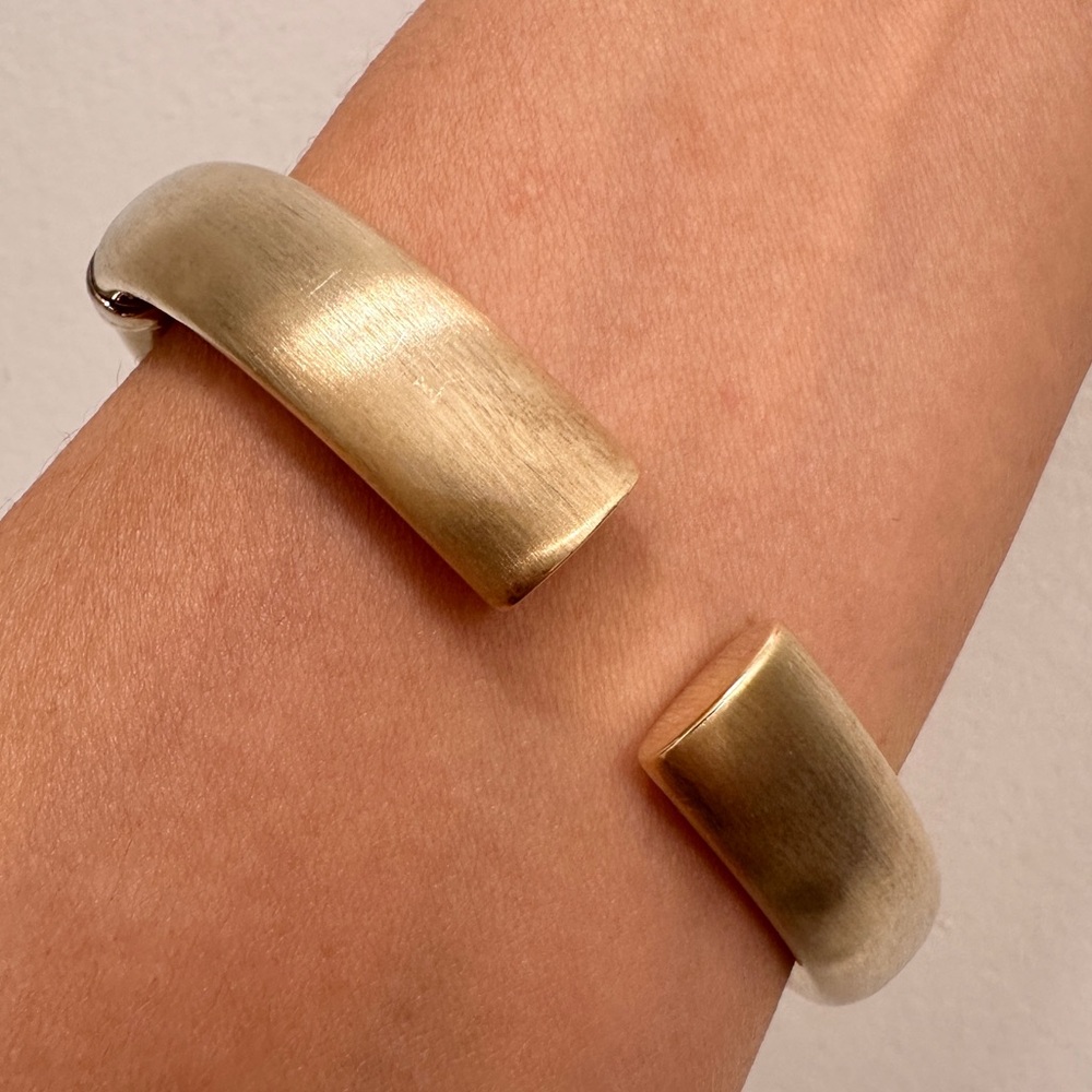 925 Milor Italy Bangle - Gold, Offset Hinge